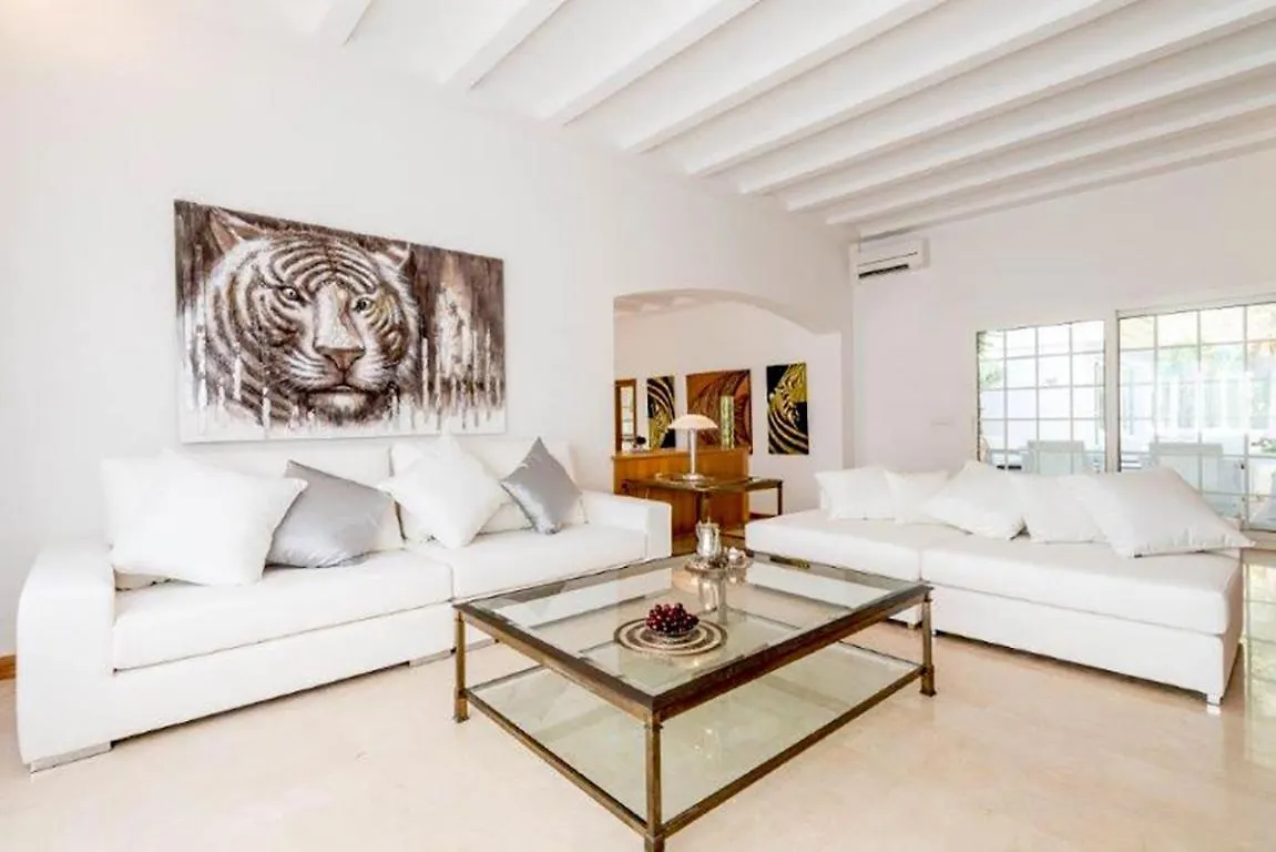 Gorgeous Villa Near Ibiza Centre Santa Eularia des Riu